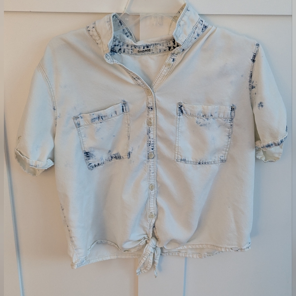 GARAGE Denim Tie-Front Shirt Size Large